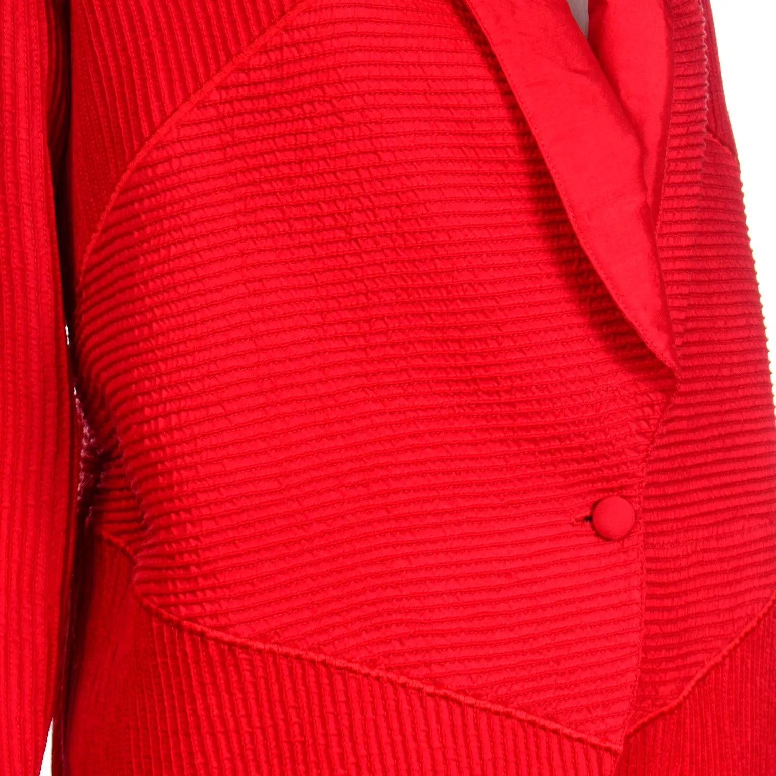 Vintage Avant Garde Blazer Jacket in Cherry Red Textured Silk